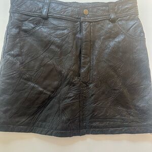 Black‎ Leather Skirt